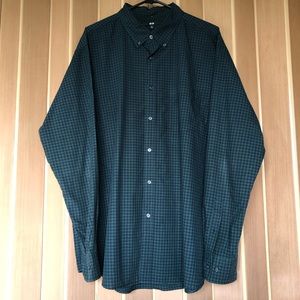 Uniqlo Plaid Button Up Shirt size XXL